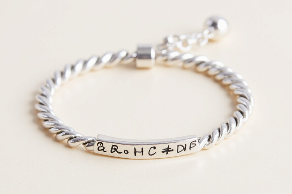 Top 10 Morse Code Bracelets to Celebrate Your Bestie Friendship